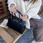 Large capacity women's handbag, commuter crossbody bag, new autumn and winter style women's handbag, niche high-end tote bag